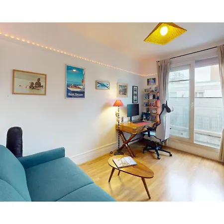 Joivy Cosy Eiffel Tower View Flat Appartamento Parigi